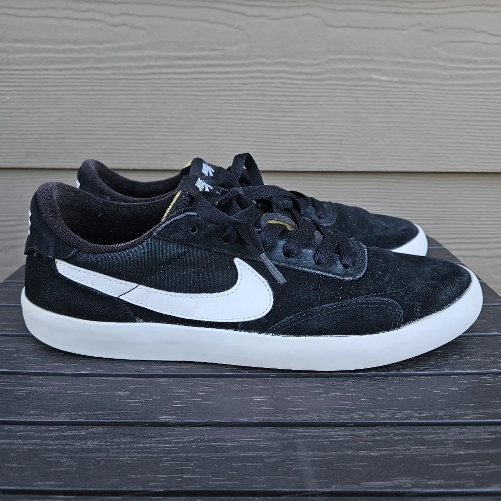 Nike SB Heritage Vulc Black White Skate Sneaker Shoes CD5010-003 Men's Size 9.5
